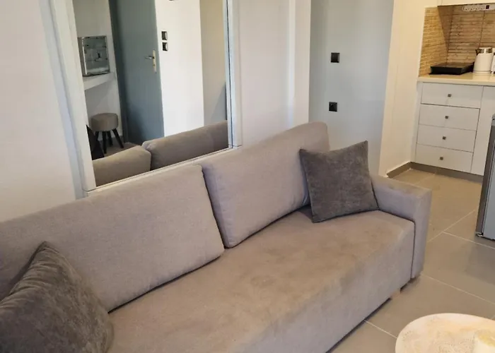 Small Anna&sofos Appartement